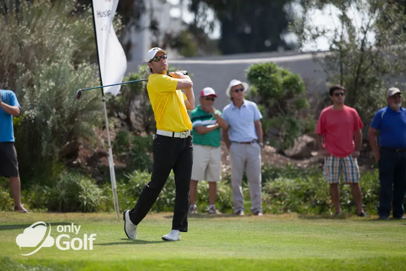 Tullo cierra El Open de España con 72 golpes